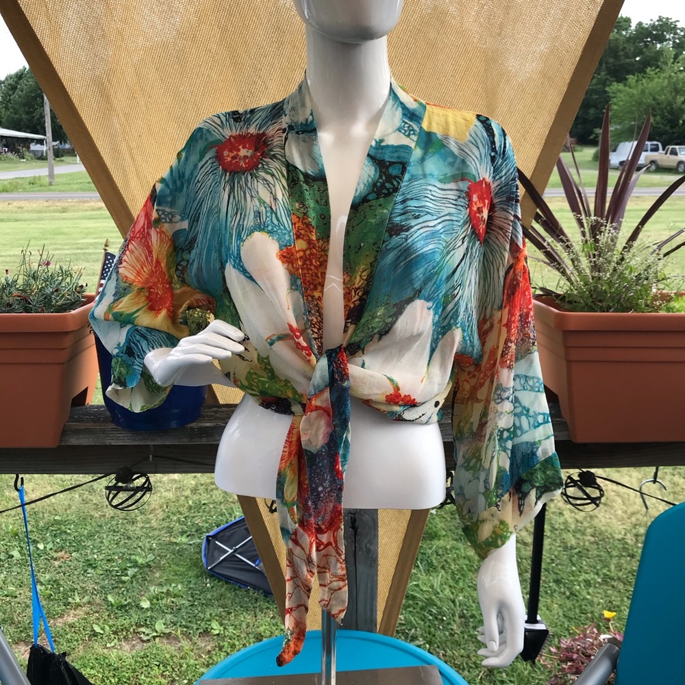 Chico’s Bohemian tie front short Kimono. Vacation!